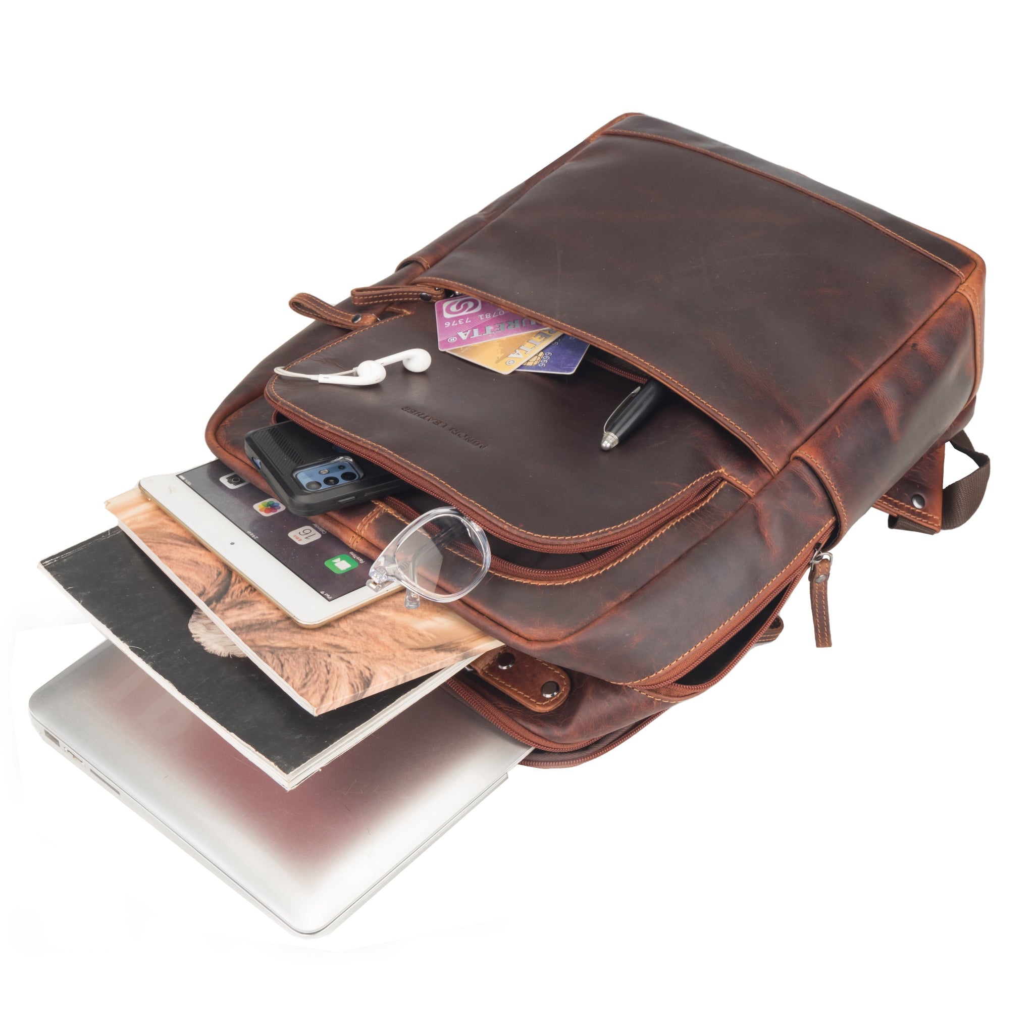 Minori Leather Orlando unisex 16-inch chestnut leather backpack with adjustable straps and front pocket.